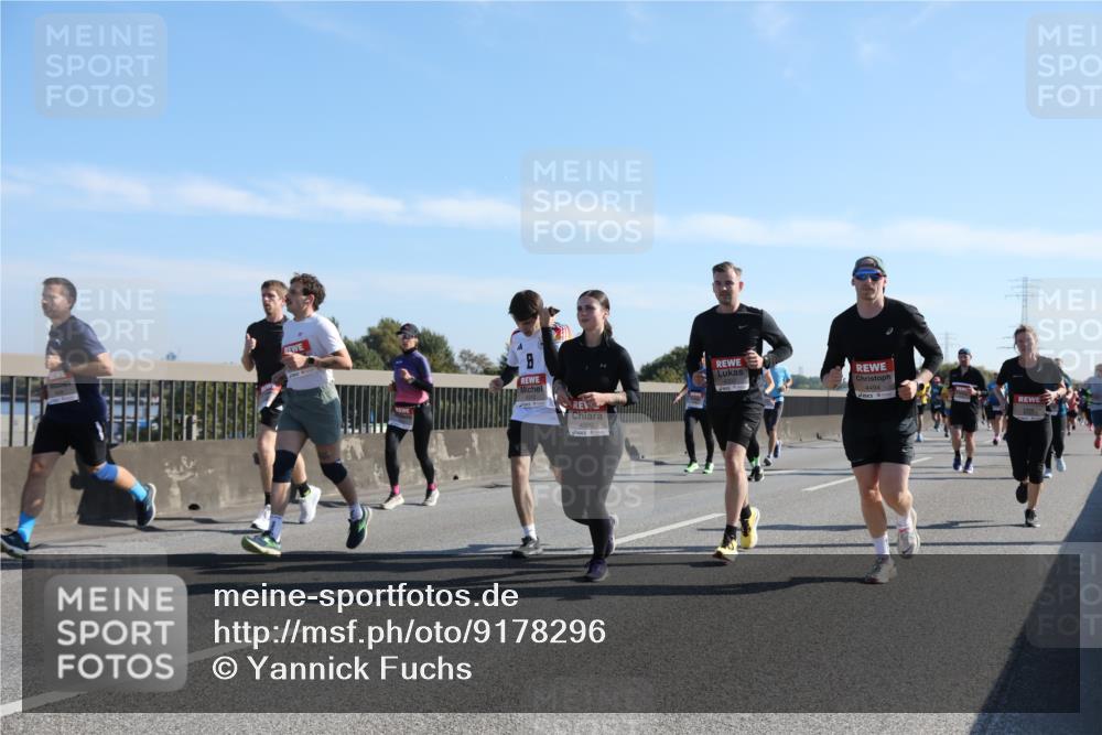 03.10.2025 - Köhlbrandbrückenlauf Yannick Fuchs http://msf.ph/oto/9178296 03.10.2025 11:17:42 Position 3 4494 meine-sportfotos.de