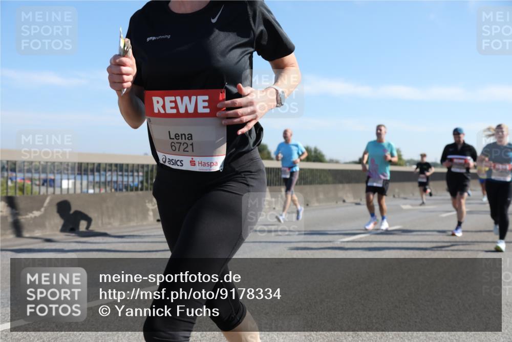 03.10.2025 - Köhlbrandbrückenlauf Yannick Fuchs http://msf.ph/oto/9178334 03.10.2025 11:17:45 Position 3 6721 meine-sportfotos.de