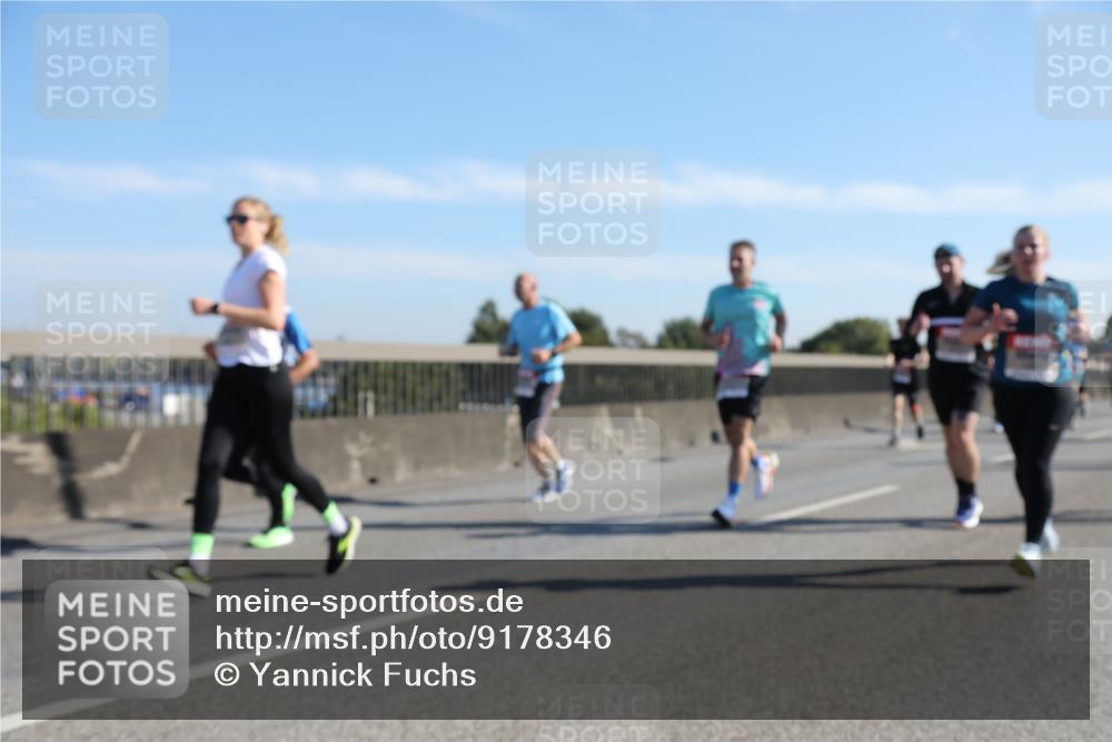 03.10.2025 - Köhlbrandbrückenlauf Yannick Fuchs http://msf.ph/oto/9178346 03.10.2025 11:17:45 Position 3  meine-sportfotos.de
