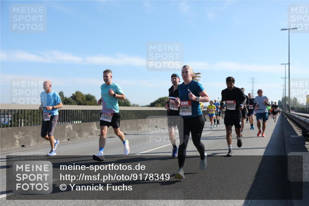 03.10.2025 - Köhlbrandbrückenlauf Yannick Fuchs http://msf.ph/oto/9178349 03.10.2025 11:17:46 Position 3 4643, 4381 meine-sportfotos.de
