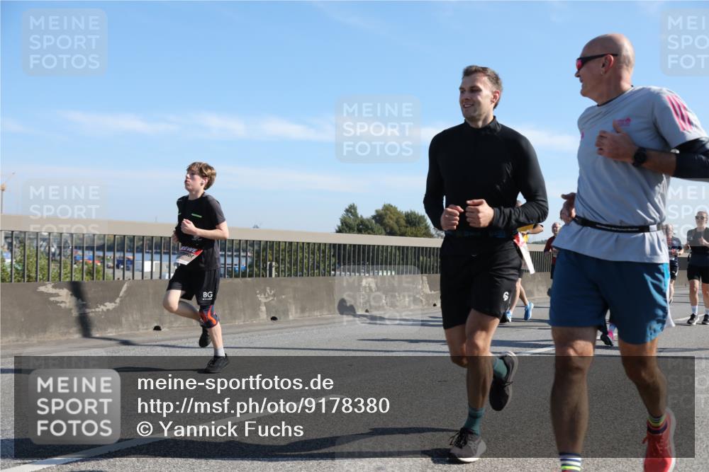03.10.2025 - Köhlbrandbrückenlauf Yannick Fuchs http://msf.ph/oto/9178380 03.10.2025 11:17:49 Position 3  meine-sportfotos.de