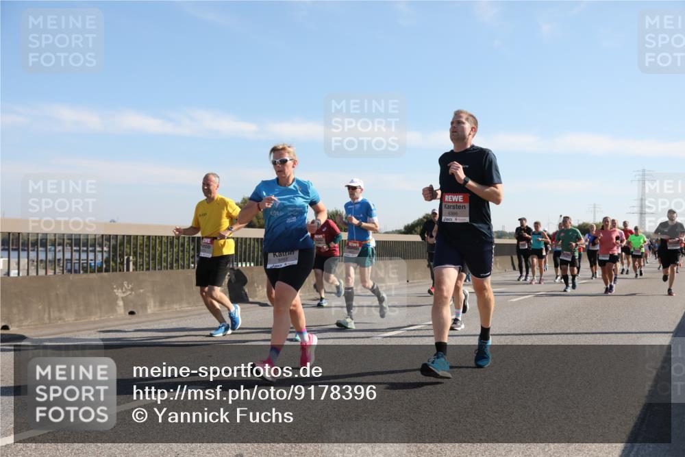 03.10.2025 - Köhlbrandbrückenlauf Yannick Fuchs http://msf.ph/oto/9178396 03.10.2025 11:17:50 Position 3 5753, 6366 meine-sportfotos.de
