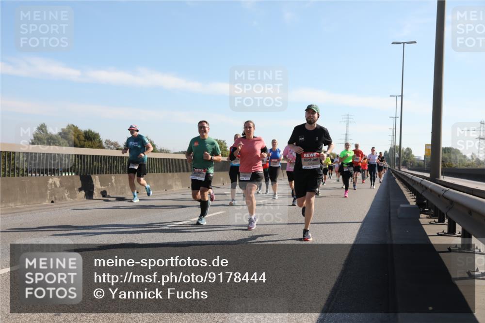 03.10.2025 - Köhlbrandbrückenlauf Yannick Fuchs http://msf.ph/oto/9178444 03.10.2025 11:17:53 Position 3  meine-sportfotos.de