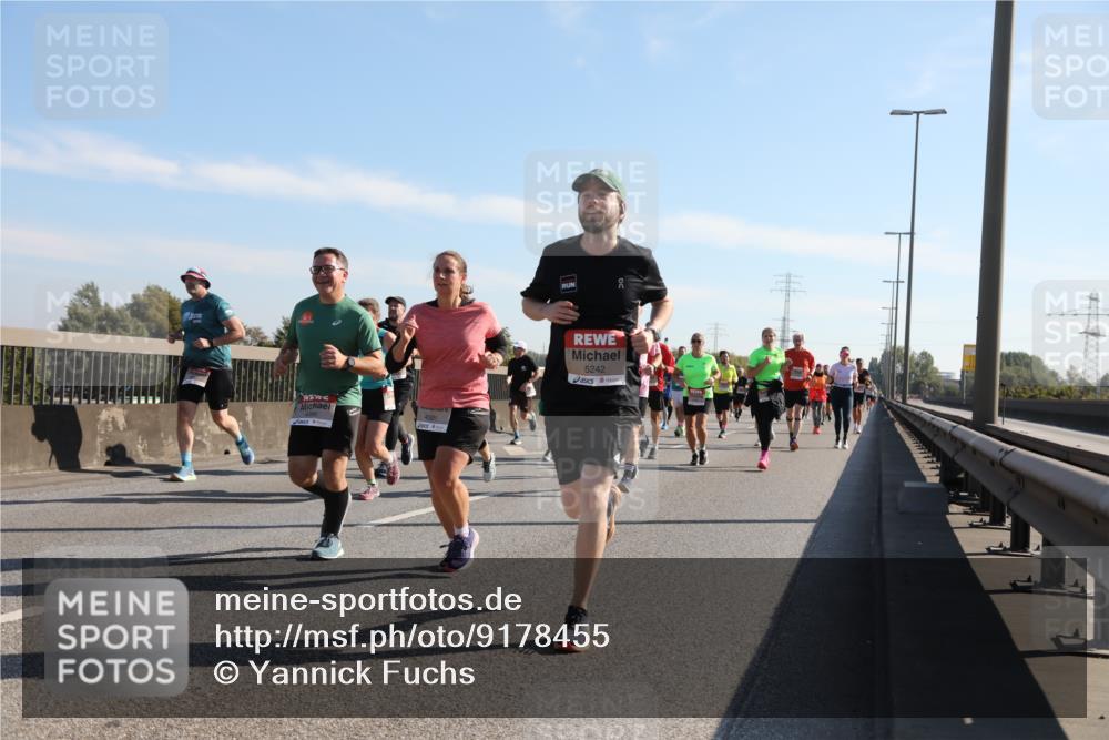 03.10.2025 - Köhlbrandbrückenlauf Yannick Fuchs http://msf.ph/oto/9178455 03.10.2025 11:17:54 Position 3 4391, 5242 meine-sportfotos.de