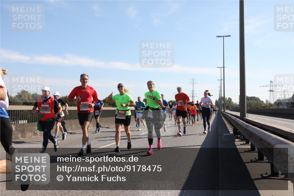 03.10.2025 - Köhlbrandbrückenlauf Yannick Fuchs http://msf.ph/oto/9178475 03.10.2025 11:17:56 Position 3  meine-sportfotos.de