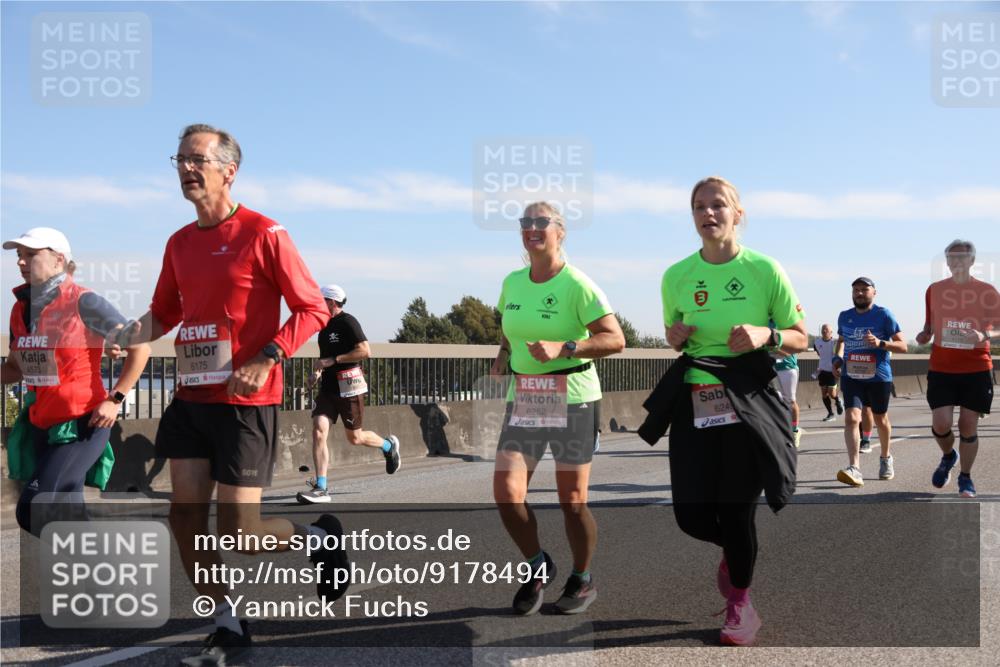 03.10.2025 - Köhlbrandbrückenlauf Yannick Fuchs http://msf.ph/oto/9178494 03.10.2025 11:17:58 Position 3 4573, 6175, 6252, 6249 meine-sportfotos.de