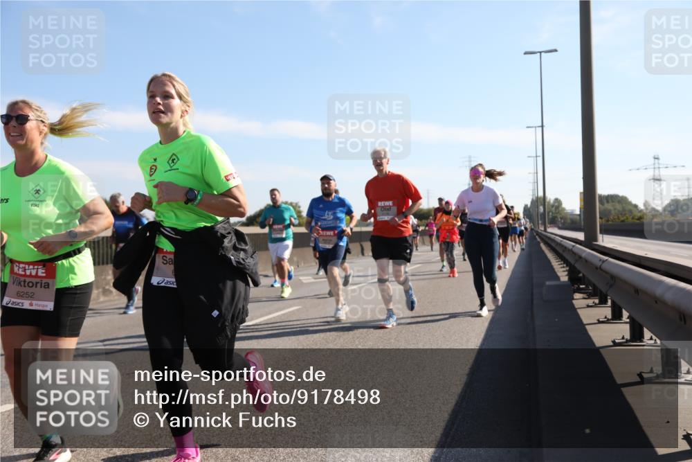 03.10.2025 - Köhlbrandbrückenlauf Yannick Fuchs http://msf.ph/oto/9178498 03.10.2025 11:17:58 Position 3 6252 meine-sportfotos.de