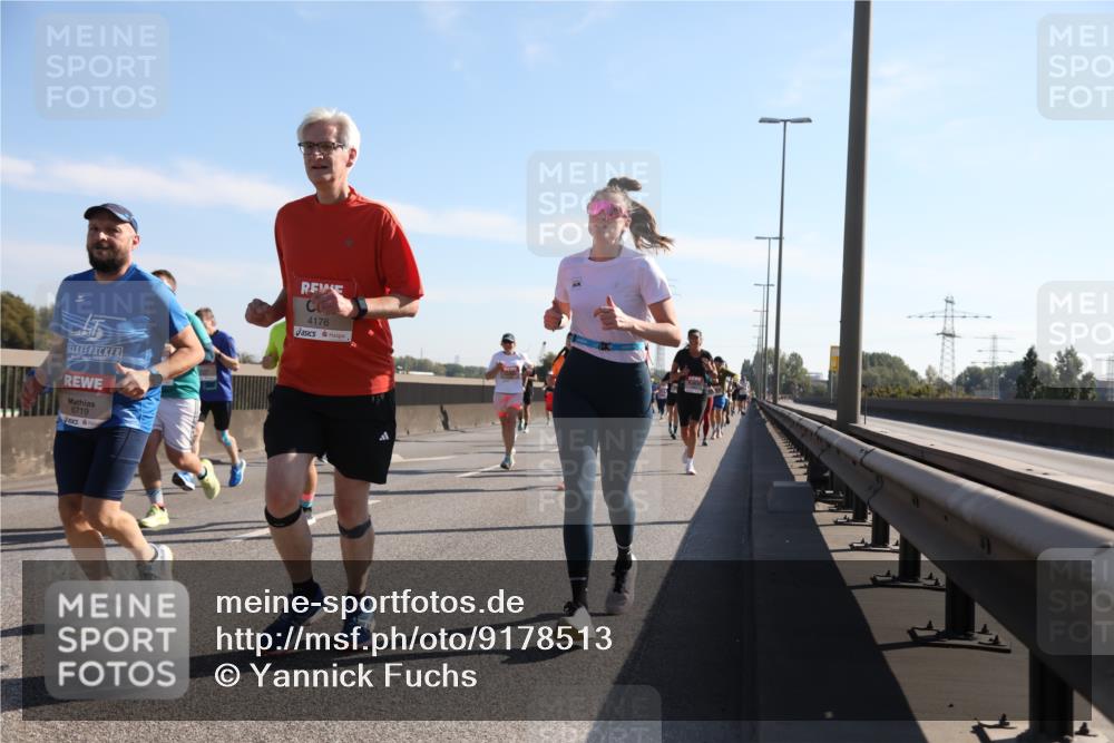 03.10.2025 - Köhlbrandbrückenlauf Yannick Fuchs http://msf.ph/oto/9178513 03.10.2025 11:17:59 Position 3 6719, 4176 meine-sportfotos.de