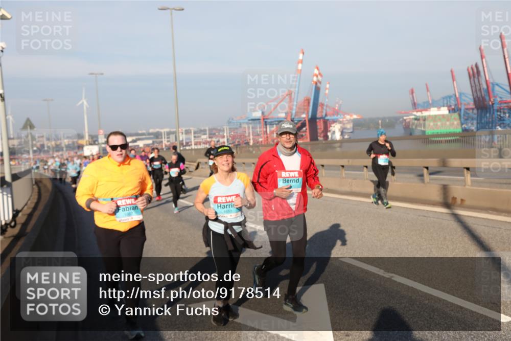 03.10.2025 - Köhlbrandbrückenlauf Yannick Fuchs http://msf.ph/oto/9178514 03.10.2025 08:50:15 Position 2 1667, 1650 meine-sportfotos.de