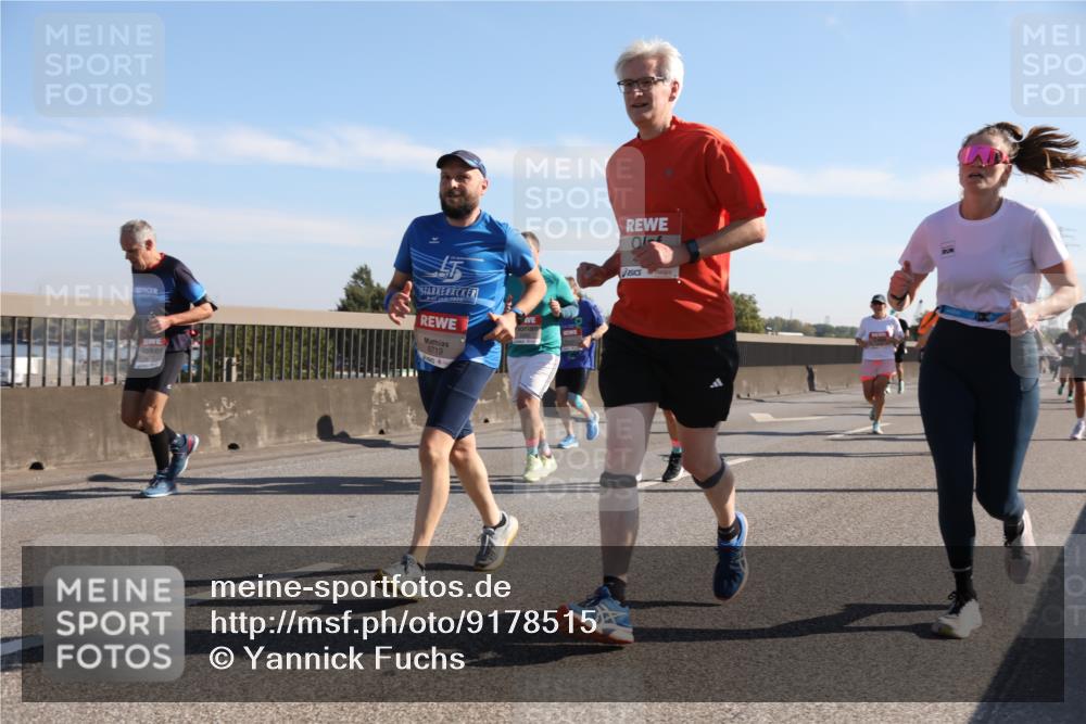 03.10.2025 - Köhlbrandbrückenlauf Yannick Fuchs http://msf.ph/oto/9178515 03.10.2025 11:17:59 Position 3 6719, 01 meine-sportfotos.de