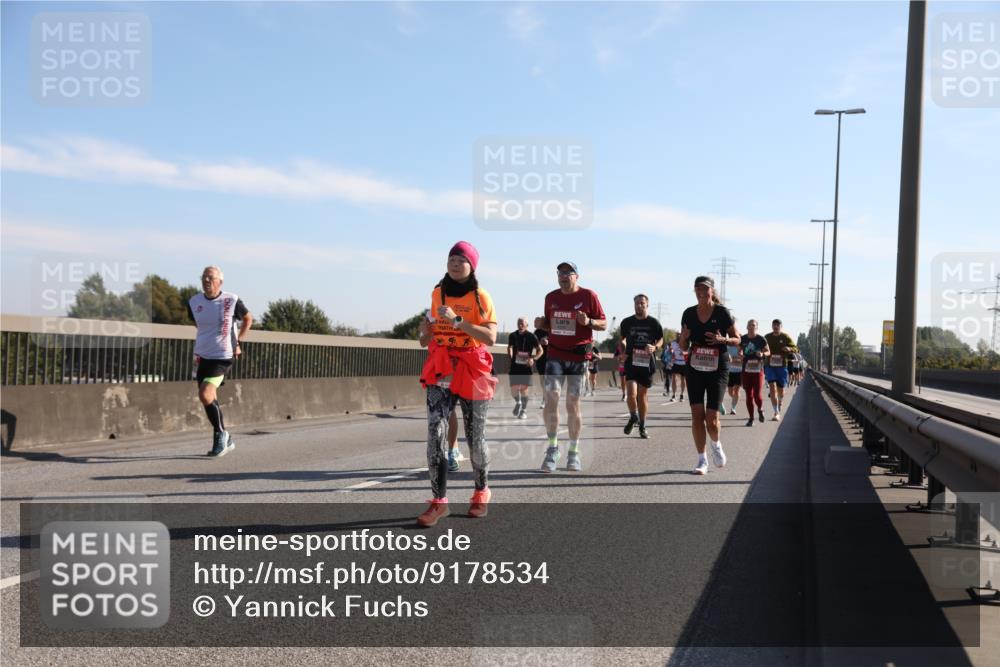 03.10.2025 - Köhlbrandbrückenlauf Yannick Fuchs http://msf.ph/oto/9178534 03.10.2025 11:18:01 Position 3  meine-sportfotos.de