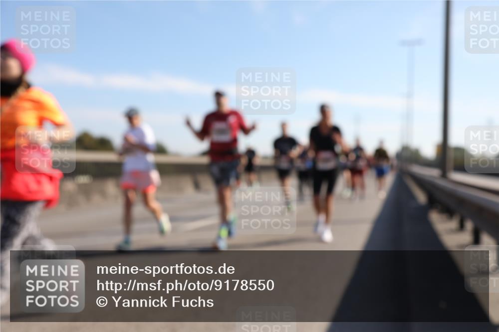 03.10.2025 - Köhlbrandbrückenlauf Yannick Fuchs http://msf.ph/oto/9178550 03.10.2025 11:18:02 Position 3  meine-sportfotos.de