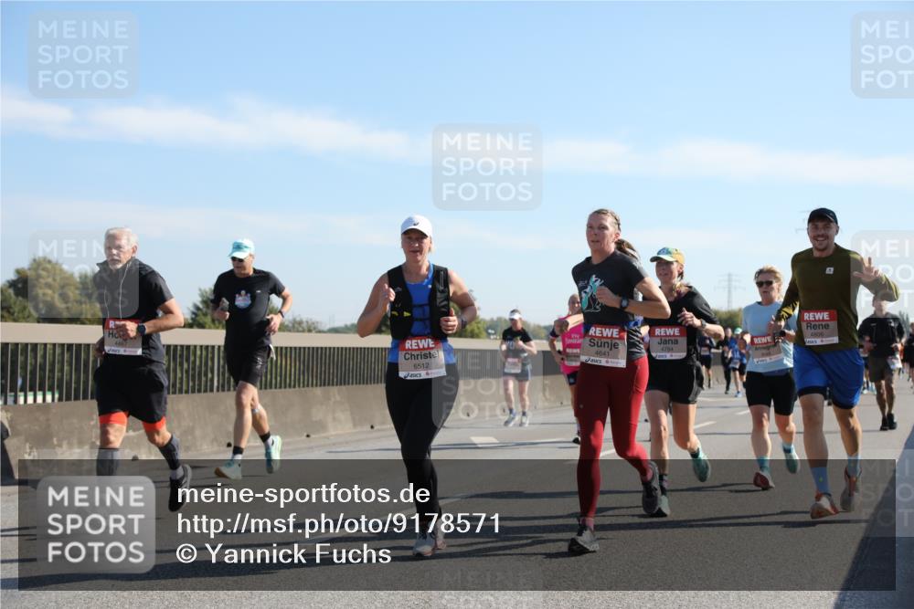 03.10.2025 - Köhlbrandbrückenlauf Yannick Fuchs http://msf.ph/oto/9178571 03.10.2025 11:18:05 Position 3 4487, 6512, 4806, 4794, 4641 meine-sportfotos.de