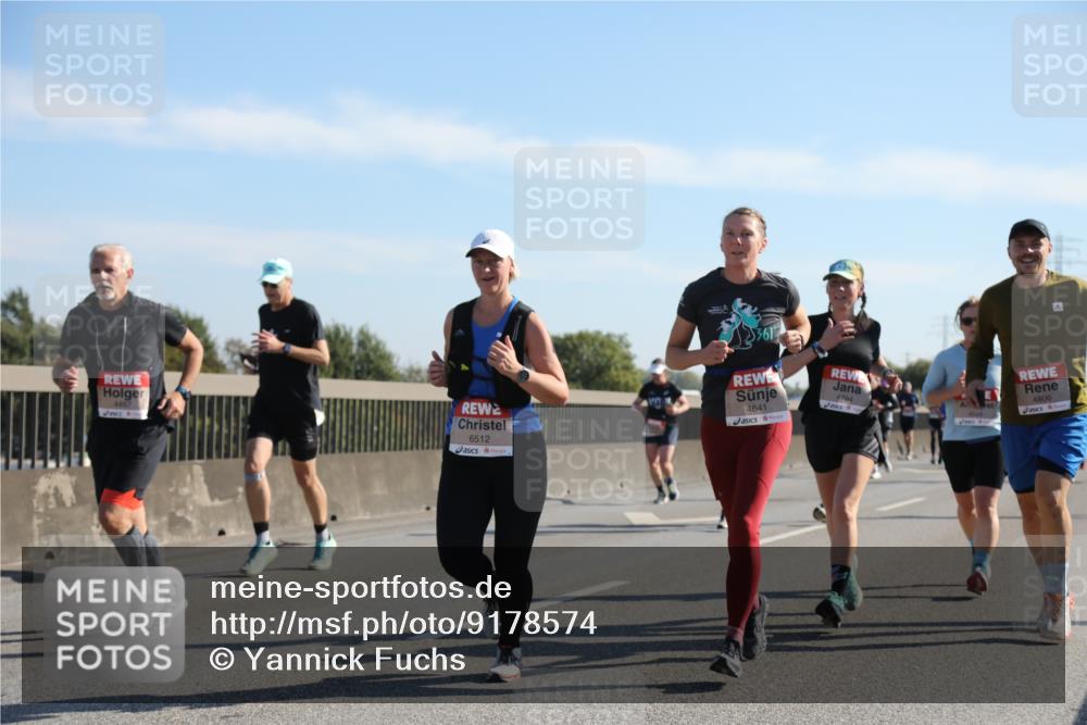 03.10.2025 - Köhlbrandbrückenlauf Yannick Fuchs http://msf.ph/oto/9178574 03.10.2025 11:18:05 Position 3 361, 4487, 6512, 4641, 4794, 4806 meine-sportfotos.de