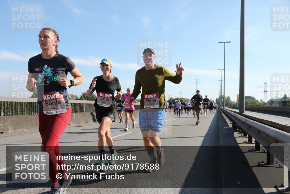 03.10.2025 - Köhlbrandbrückenlauf Yannick Fuchs http://msf.ph/oto/9178588 03.10.2025 11:18:06 Position 3 3619, 4641, 4794, 4806 meine-sportfotos.de