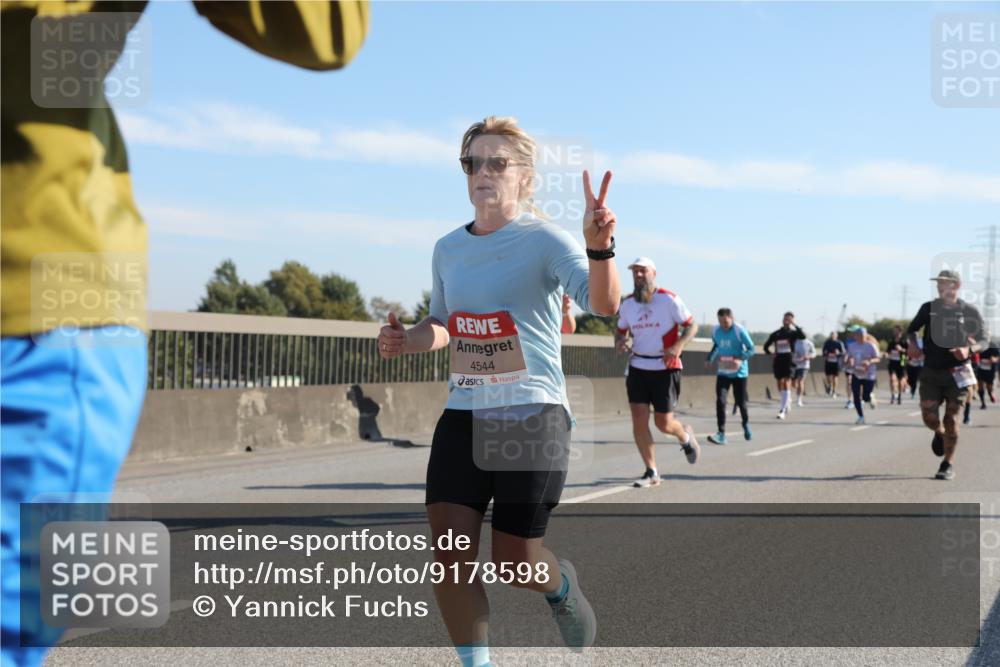 03.10.2025 - Köhlbrandbrückenlauf Yannick Fuchs http://msf.ph/oto/9178598 03.10.2025 11:18:07 Position 3 4544 meine-sportfotos.de
