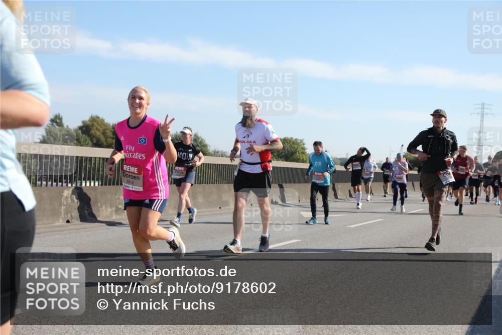 03.10.2025 - Köhlbrandbrückenlauf Yannick Fuchs http://msf.ph/oto/9178602 03.10.2025 11:18:08 Position 3 5916 meine-sportfotos.de