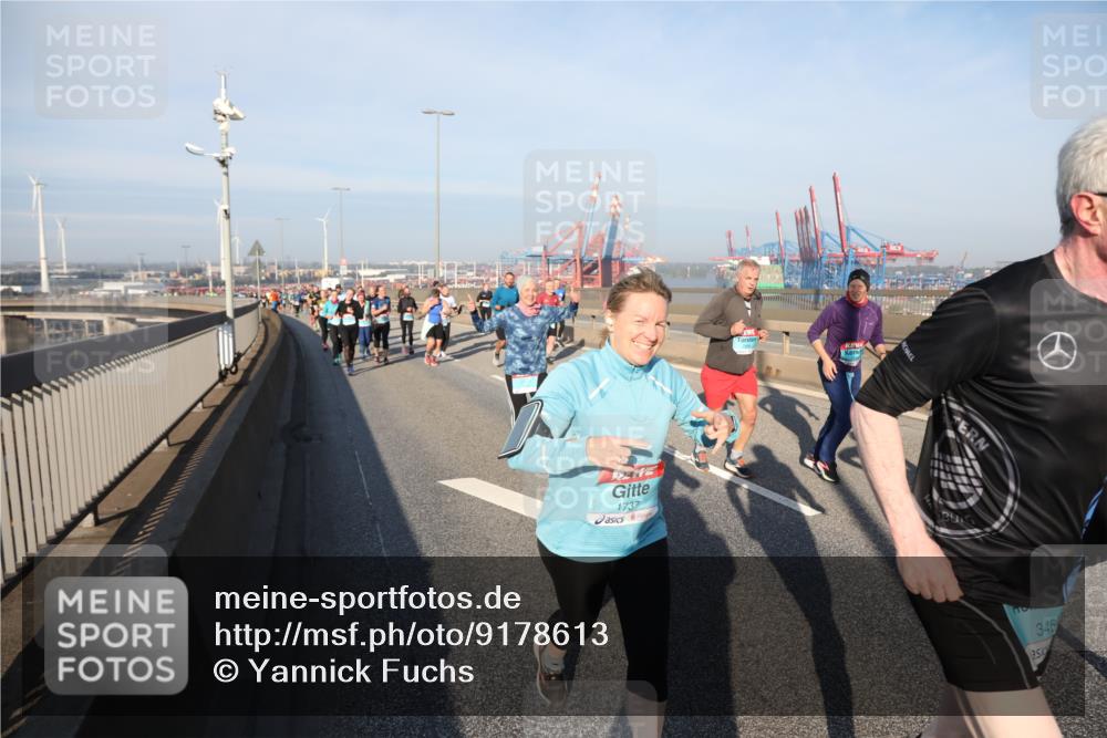 03.10.2025 - Köhlbrandbrückenlauf Yannick Fuchs http://msf.ph/oto/9178613 03.10.2025 08:50:26 Position 2 1737, 346 meine-sportfotos.de