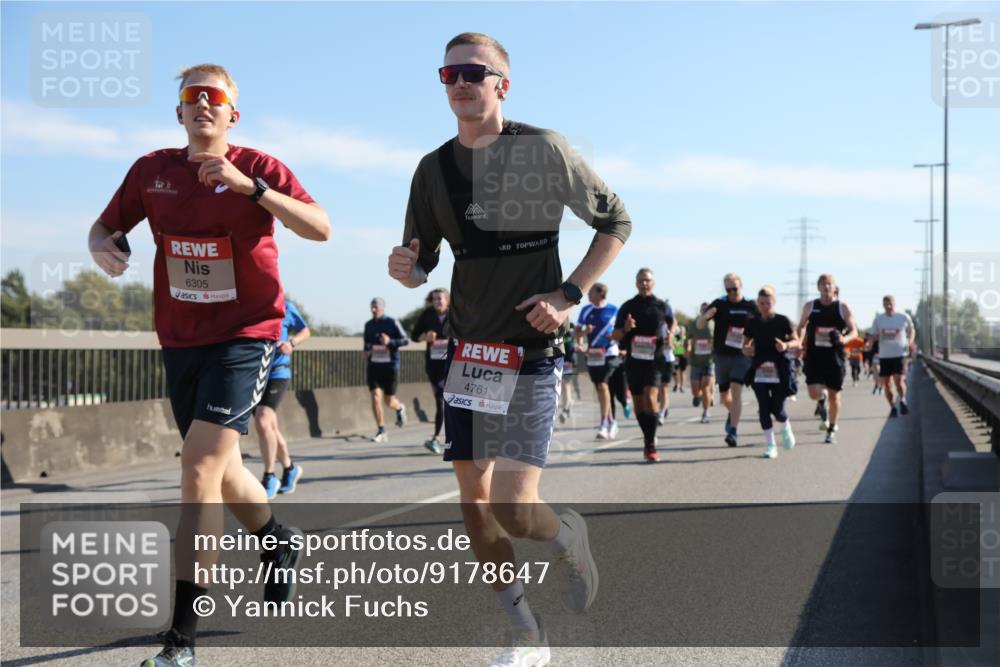 03.10.2025 - Köhlbrandbrückenlauf Yannick Fuchs http://msf.ph/oto/9178647 03.10.2025 11:18:13 Position 3 6305, 4761 meine-sportfotos.de