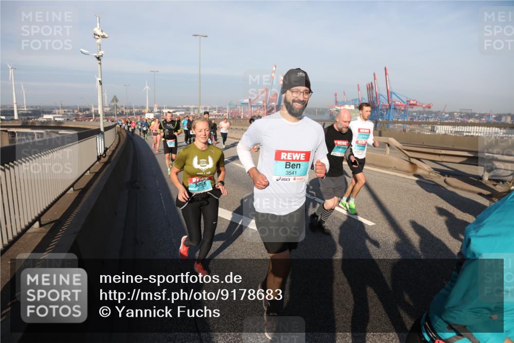 03.10.2025 - Köhlbrandbrückenlauf Yannick Fuchs http://msf.ph/oto/9178683 03.10.2025 08:50:34 Position 2 3108, 3541 meine-sportfotos.de