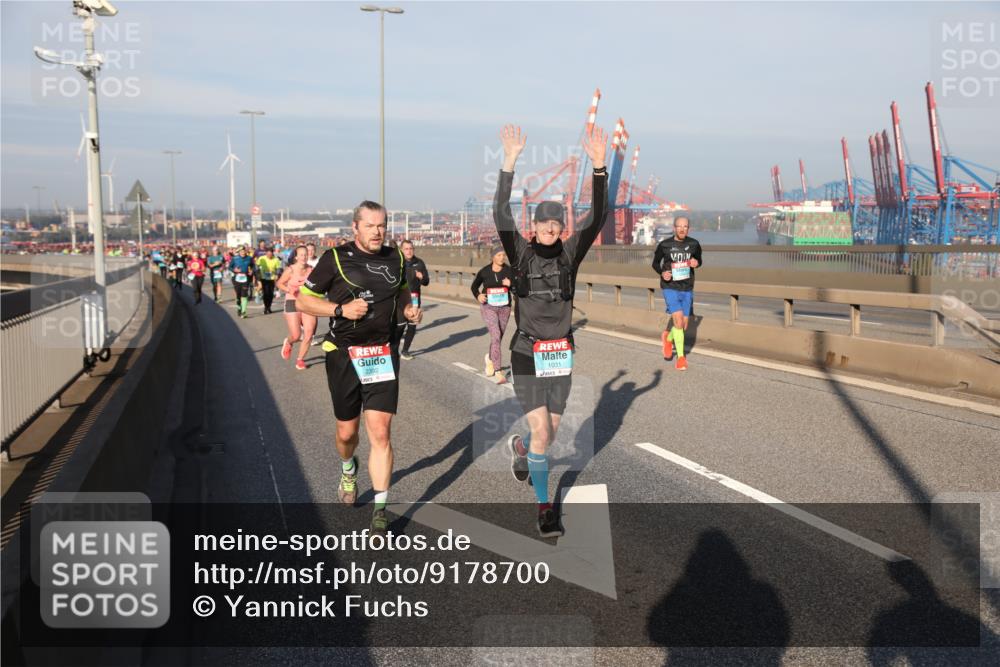 03.10.2025 - Köhlbrandbrückenlauf Yannick Fuchs http://msf.ph/oto/9178700 03.10.2025 08:50:36 Position 2 2392, 1031 meine-sportfotos.de