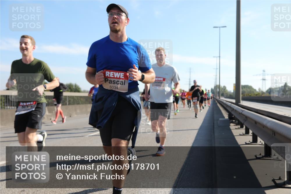 03.10.2025 - Köhlbrandbrückenlauf Yannick Fuchs http://msf.ph/oto/9178701 03.10.2025 11:18:19 Position 3 6034 meine-sportfotos.de