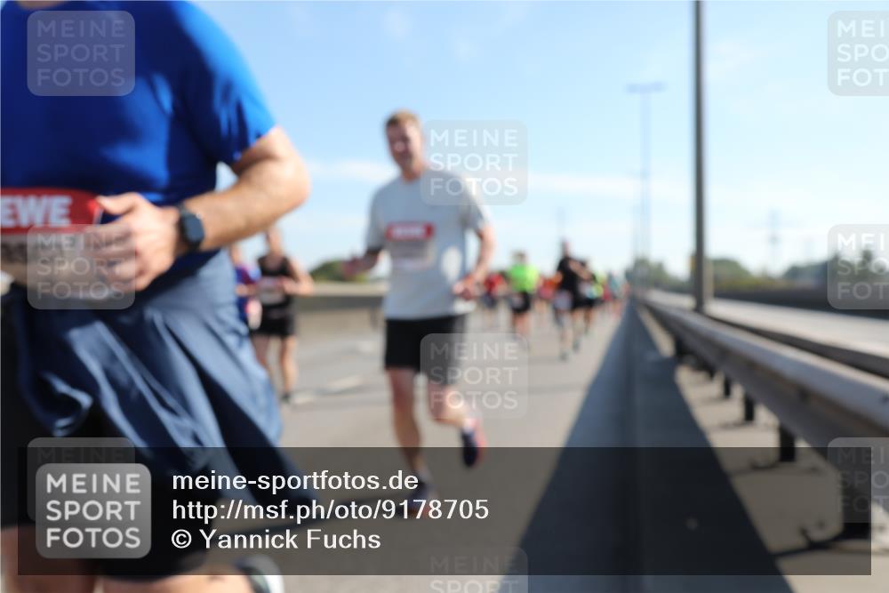 03.10.2025 - Köhlbrandbrückenlauf Yannick Fuchs http://msf.ph/oto/9178705 03.10.2025 11:18:20 Position 3  meine-sportfotos.de