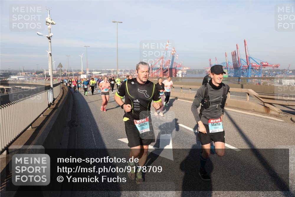 03.10.2025 - Köhlbrandbrückenlauf Yannick Fuchs http://msf.ph/oto/9178709 03.10.2025 08:50:37 Position 2 2392, 1031 meine-sportfotos.de