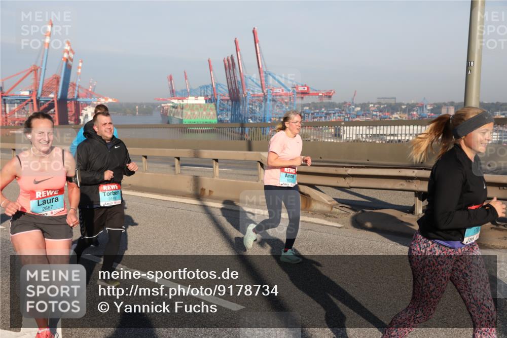 03.10.2025 - Köhlbrandbrückenlauf Yannick Fuchs http://msf.ph/oto/9178734 03.10.2025 08:50:40 Position 2 2867, 3148, 1672, 118 meine-sportfotos.de