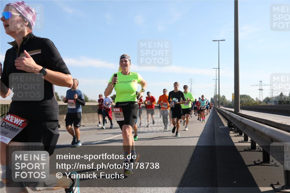 03.10.2025 - Köhlbrandbrückenlauf Yannick Fuchs http://msf.ph/oto/9178738 03.10.2025 11:18:23 Position 3 4446, 6363 meine-sportfotos.de