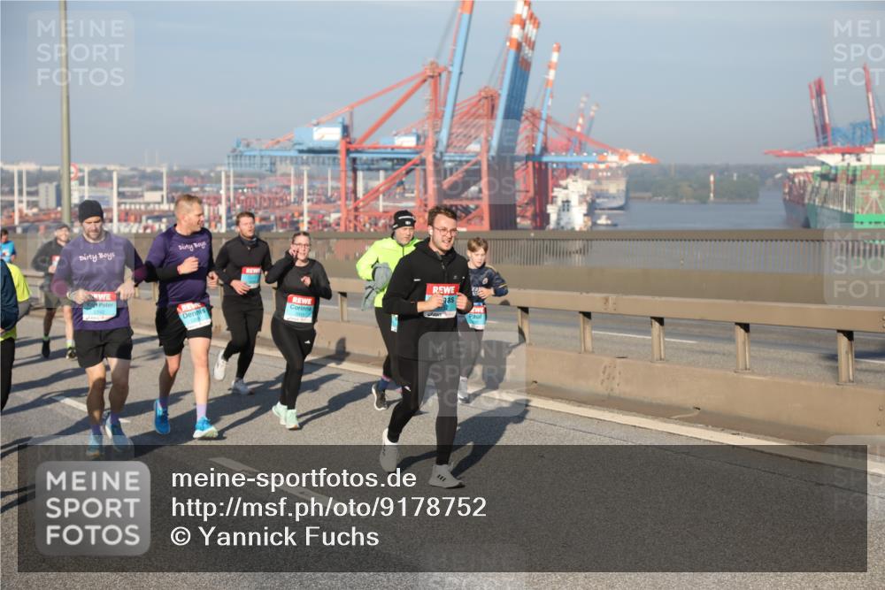 03.10.2025 - Köhlbrandbrückenlauf Yannick Fuchs http://msf.ph/oto/9178752 03.10.2025 08:50:42 Position 2 2242, 22 meine-sportfotos.de