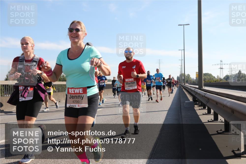 03.10.2025 - Köhlbrandbrückenlauf Yannick Fuchs http://msf.ph/oto/9178777 03.10.2025 11:18:28 Position 3 4700, 15, 6659 meine-sportfotos.de