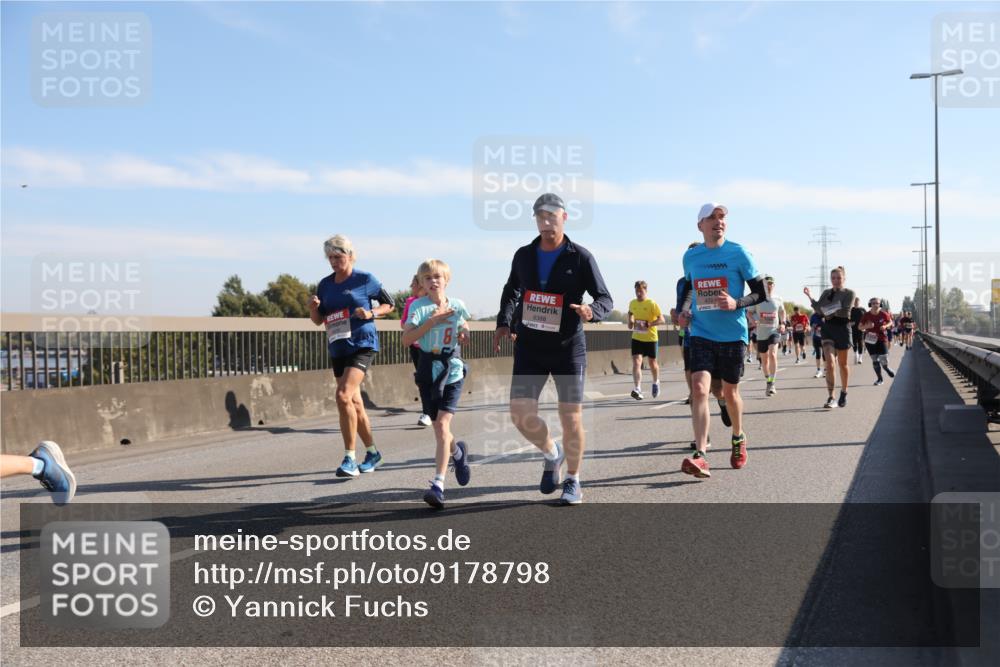 03.10.2025 - Köhlbrandbrückenlauf Yannick Fuchs http://msf.ph/oto/9178798 03.10.2025 11:18:30 Position 3 6388 meine-sportfotos.de