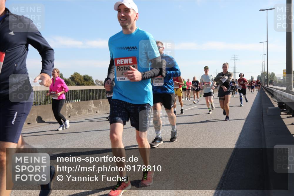 03.10.2025 - Köhlbrandbrückenlauf Yannick Fuchs http://msf.ph/oto/9178810 03.10.2025 11:18:31 Position 3 47, 4501 meine-sportfotos.de