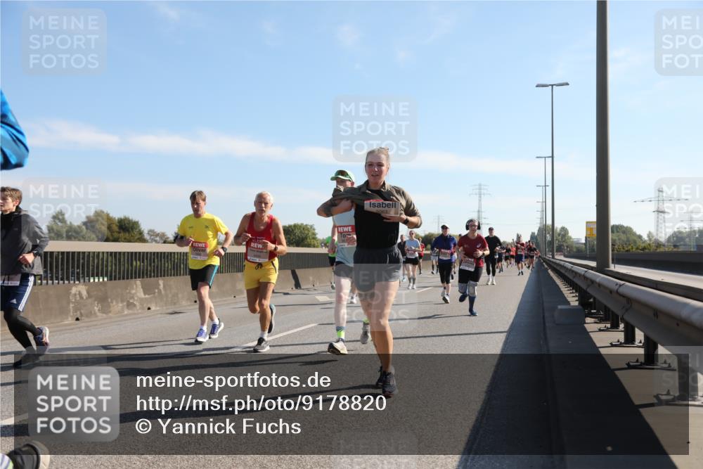 03.10.2025 - Köhlbrandbrückenlauf Yannick Fuchs http://msf.ph/oto/9178820 03.10.2025 11:18:33 Position 3 5063 meine-sportfotos.de