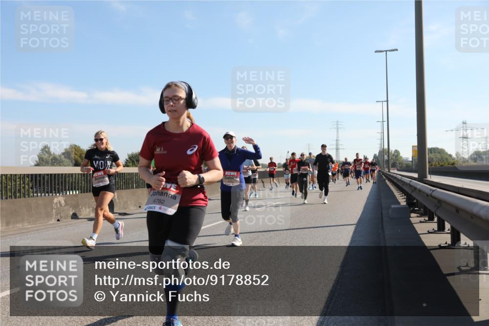 03.10.2025 - Köhlbrandbrückenlauf Yannick Fuchs http://msf.ph/oto/9178852 03.10.2025 11:18:35 Position 3 4782, 4710 meine-sportfotos.de