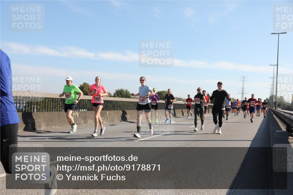 03.10.2025 - Köhlbrandbrückenlauf Yannick Fuchs http://msf.ph/oto/9178871 03.10.2025 11:18:37 Position 3  meine-sportfotos.de