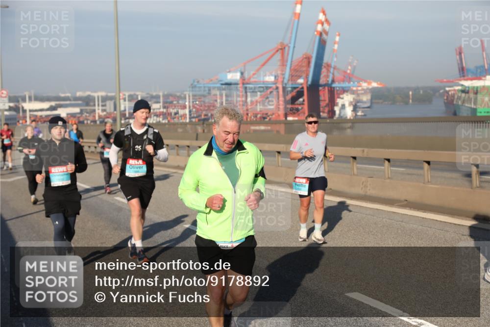 03.10.2025 - Köhlbrandbrückenlauf Yannick Fuchs http://msf.ph/oto/9178892 03.10.2025 08:50:58 Position 2  meine-sportfotos.de