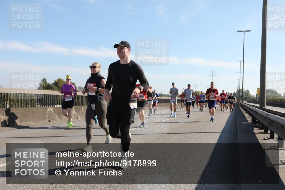 03.10.2025 - Köhlbrandbrückenlauf Yannick Fuchs http://msf.ph/oto/9178899 03.10.2025 11:18:39 Position 3  meine-sportfotos.de