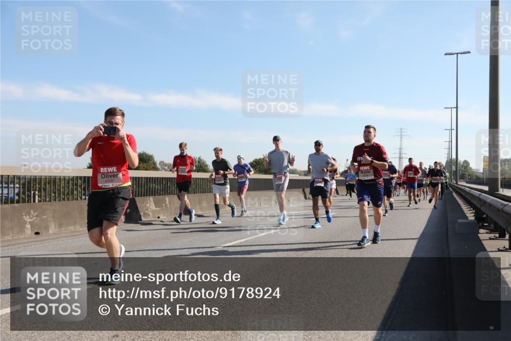 03.10.2025 - Köhlbrandbrückenlauf Yannick Fuchs http://msf.ph/oto/9178924 03.10.2025 11:18:41 Position 3 6202 meine-sportfotos.de