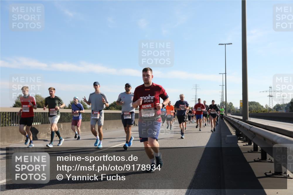 03.10.2025 - Köhlbrandbrückenlauf Yannick Fuchs http://msf.ph/oto/9178934 03.10.2025 11:18:42 Position 3 4908, 20 meine-sportfotos.de