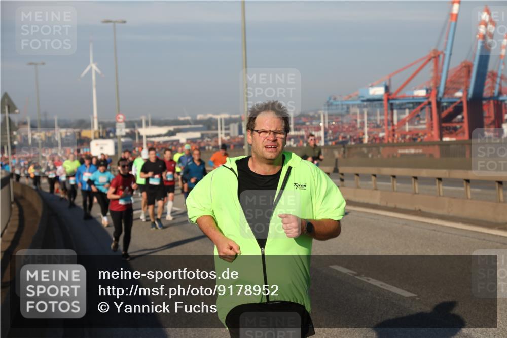 03.10.2025 - Köhlbrandbrückenlauf Yannick Fuchs http://msf.ph/oto/9178952 03.10.2025 08:51:12 Position 2  meine-sportfotos.de