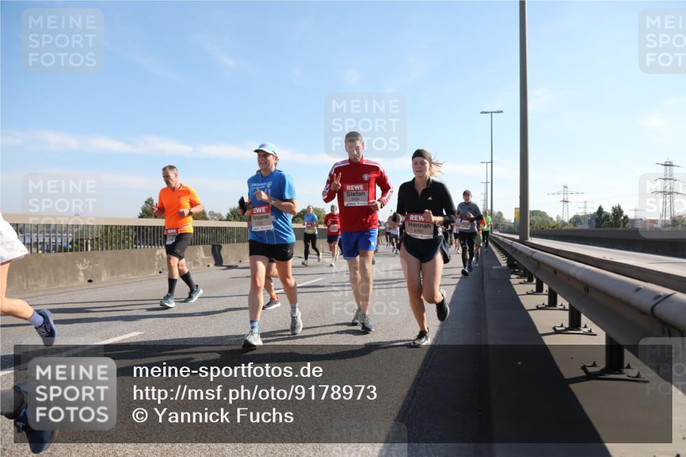 03.10.2025 - Köhlbrandbrückenlauf Yannick Fuchs http://msf.ph/oto/9178973 03.10.2025 11:18:46 Position 3 6454, 4797 meine-sportfotos.de