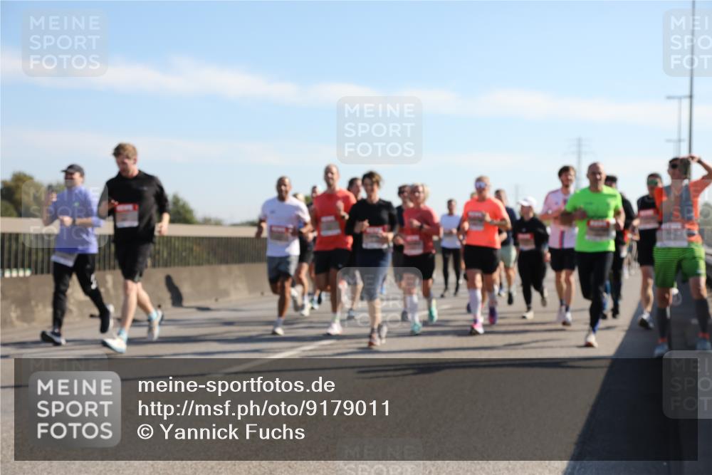03.10.2025 - Köhlbrandbrückenlauf Yannick Fuchs http://msf.ph/oto/9179011 03.10.2025 11:18:49 Position 3  meine-sportfotos.de