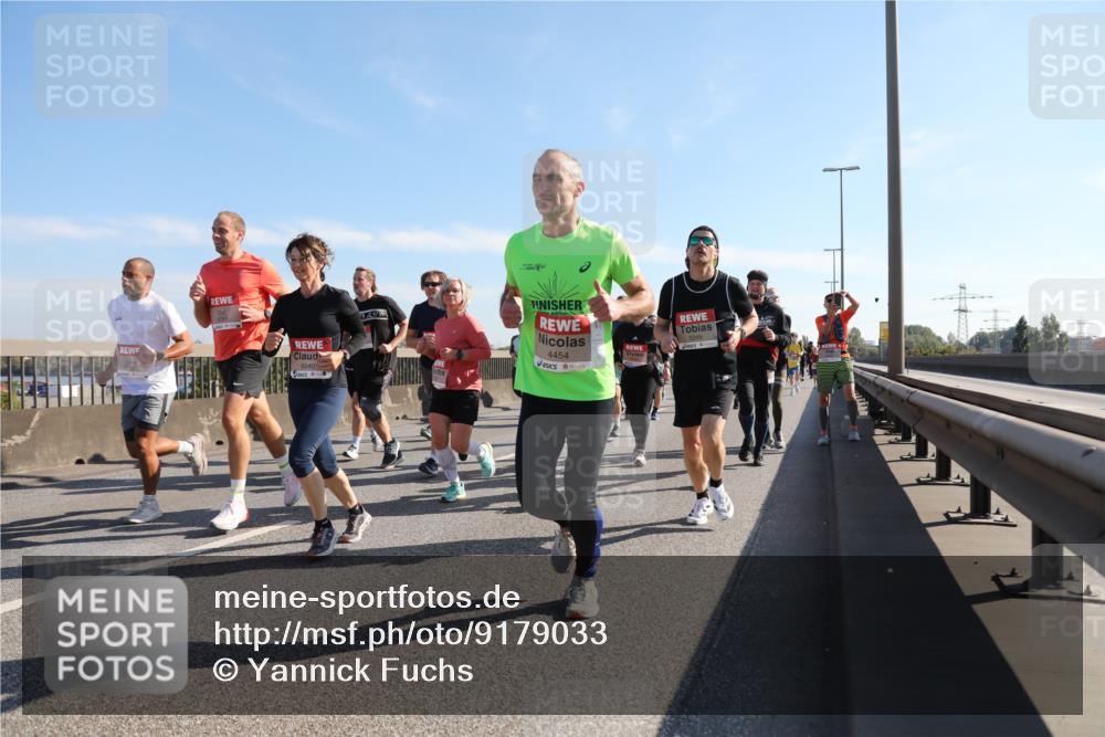 03.10.2025 - Köhlbrandbrückenlauf Yannick Fuchs http://msf.ph/oto/9179033 03.10.2025 11:18:52 Position 3 6040, 4454 meine-sportfotos.de