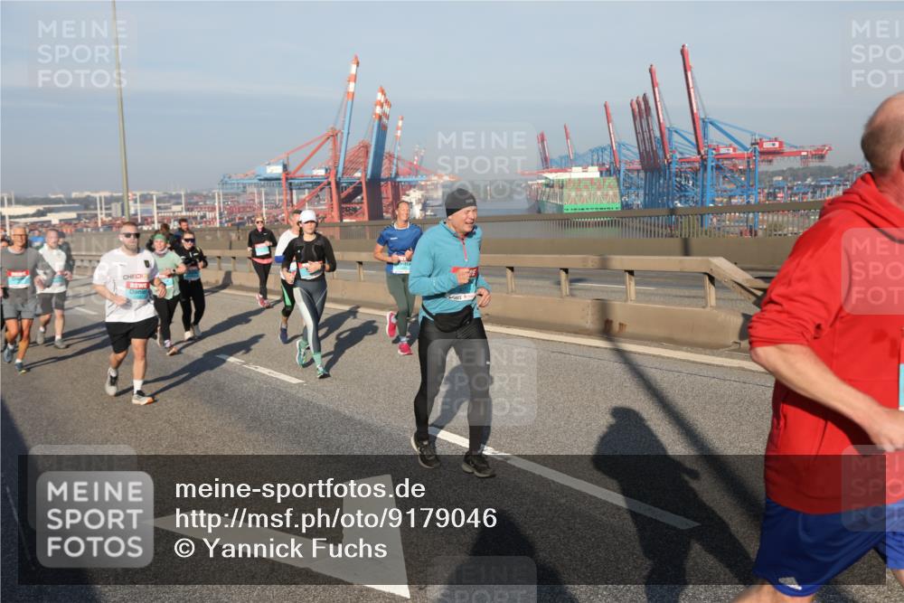 03.10.2025 - Köhlbrandbrückenlauf Yannick Fuchs http://msf.ph/oto/9179046 03.10.2025 08:51:30 Position 2  meine-sportfotos.de