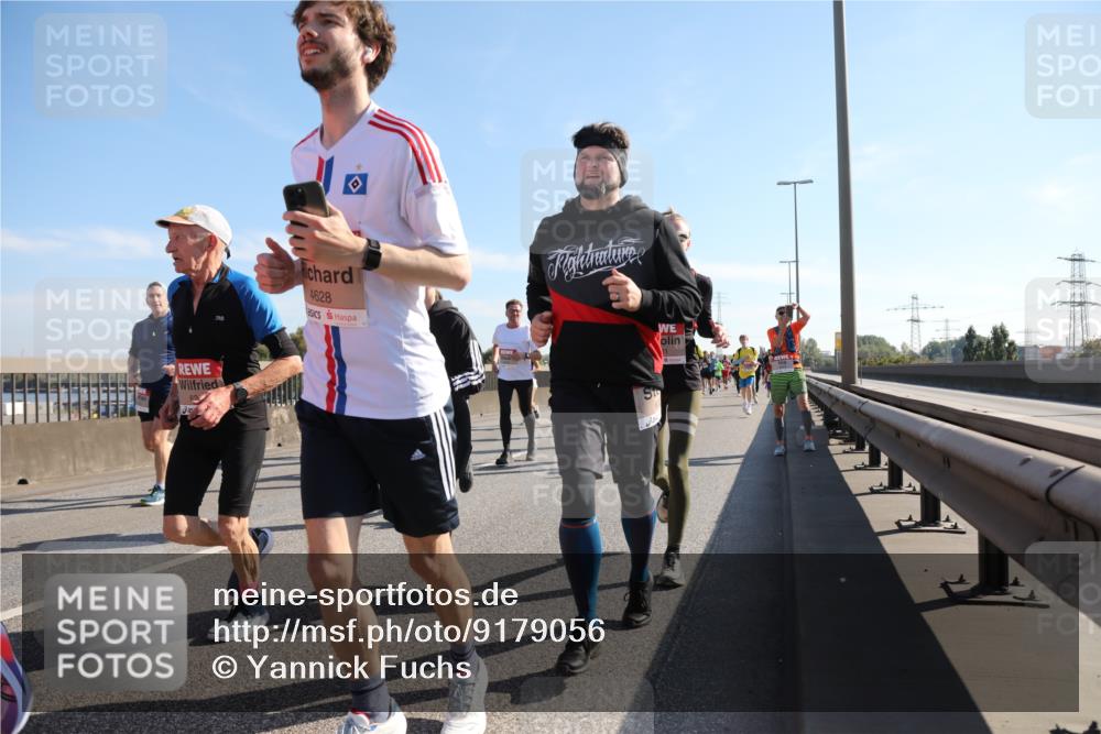 03.10.2025 - Köhlbrandbrückenlauf Yannick Fuchs http://msf.ph/oto/9179056 03.10.2025 11:18:53 Position 3 4628 meine-sportfotos.de