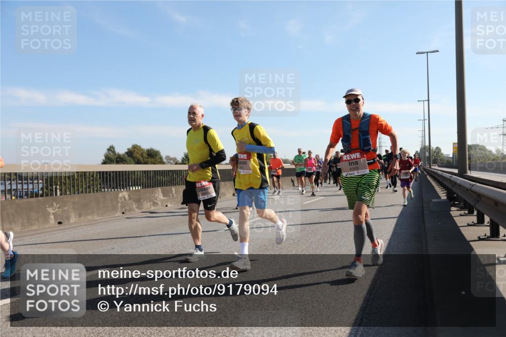 03.10.2025 - Köhlbrandbrückenlauf Yannick Fuchs http://msf.ph/oto/9179094 03.10.2025 11:18:57 Position 3 6069 meine-sportfotos.de