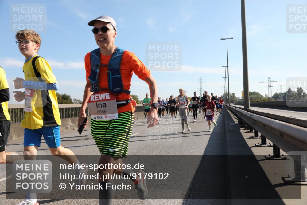 03.10.2025 - Köhlbrandbrückenlauf Yannick Fuchs http://msf.ph/oto/9179102 03.10.2025 11:18:58 Position 3 6069 meine-sportfotos.de