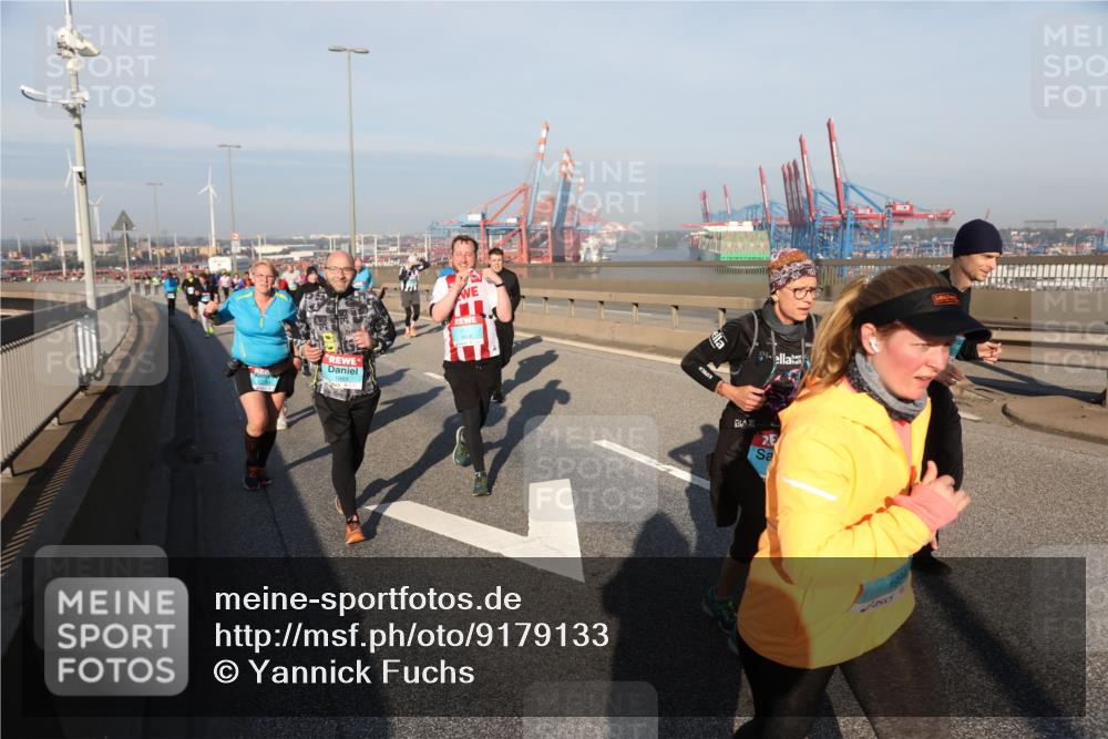 03.10.2025 - Köhlbrandbrückenlauf Yannick Fuchs http://msf.ph/oto/9179133 03.10.2025 08:51:39 Position 2 1669 meine-sportfotos.de
